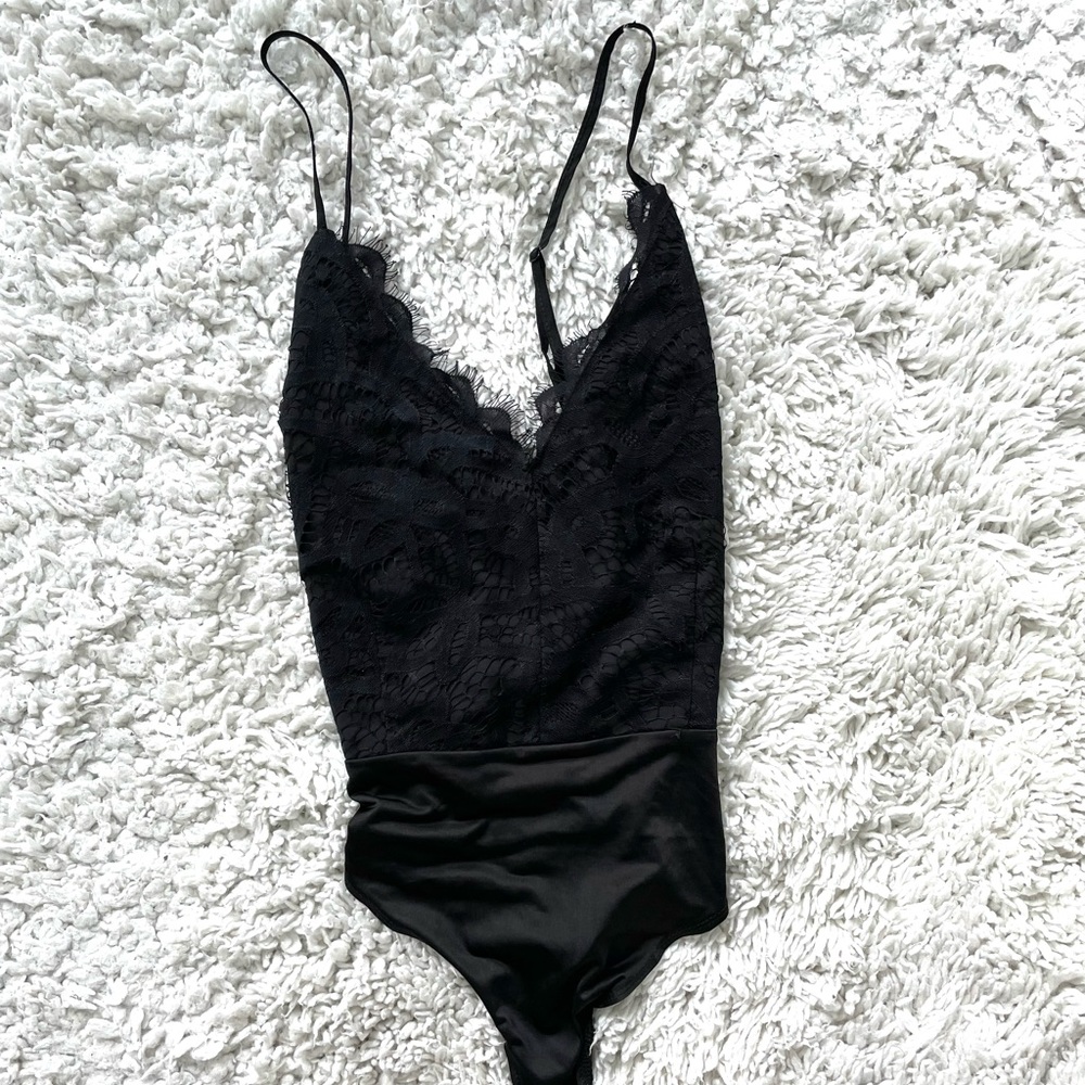Tobi black lace bodysuit